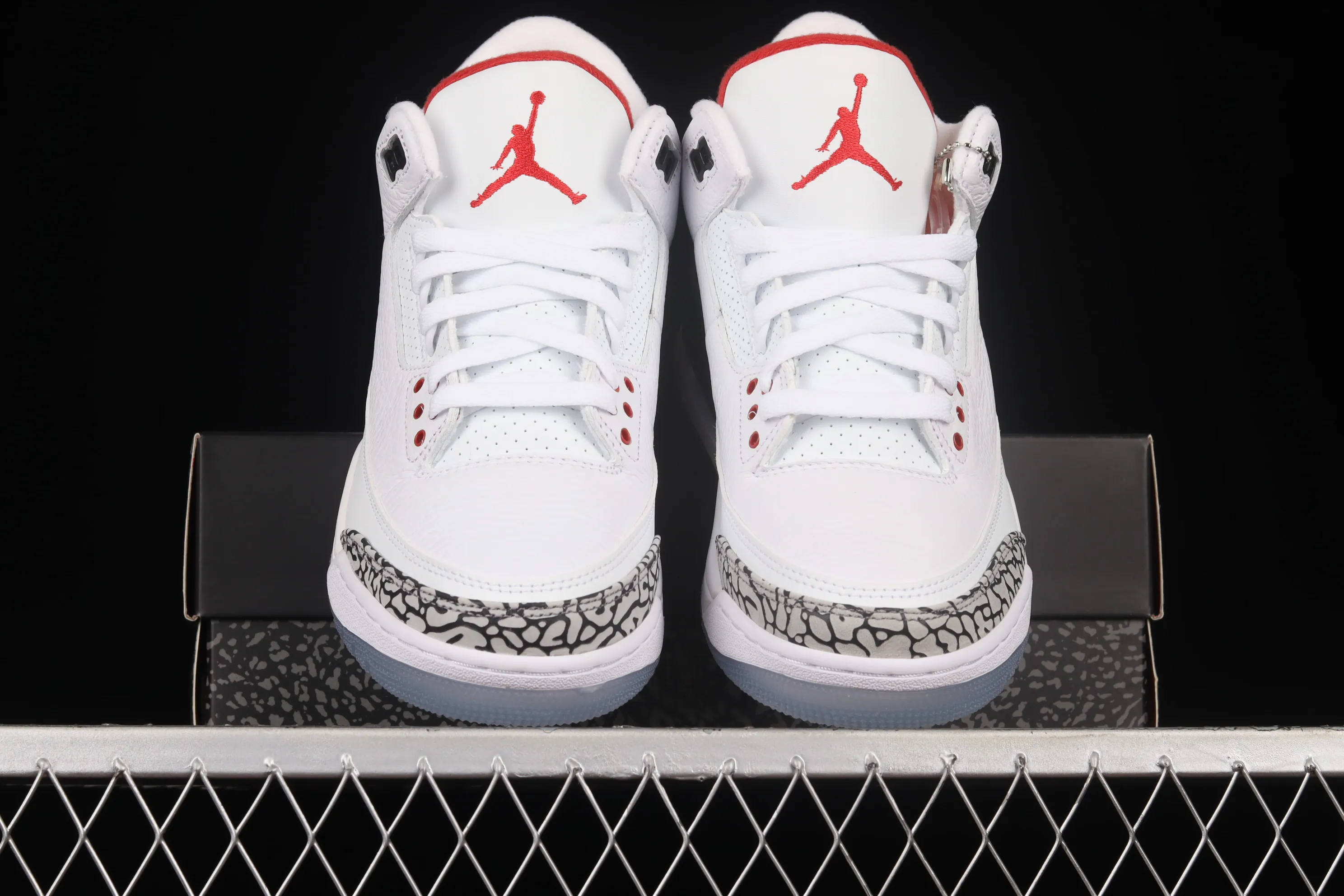 All categories Air Jordan Jordan series basketball shoes Air Jordan 3 foreign trade version Air Jordan 3 Retro NRG Mocha AJ3 Joe 3 "free throw line" basketball shoes 923096-101